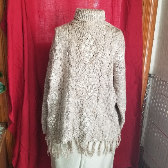 Sweaters - Turtleneck sweater